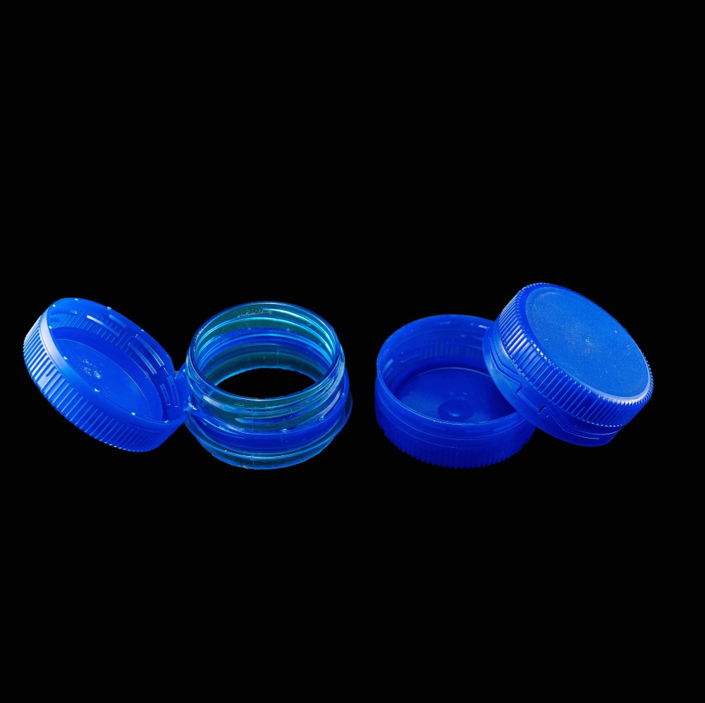 Как обеспечить максимальную герметичность и сохранность полезных свойств содержимого внутри бутылки: роль качественных пластиковых крышек