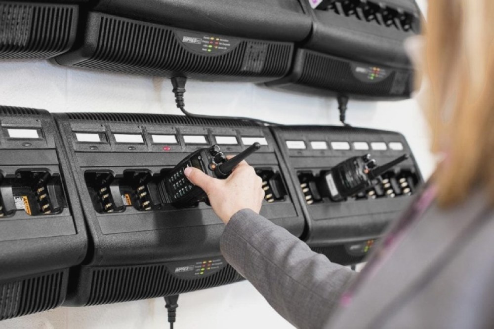 Професійний радіозв’язок Motorola Solutions
