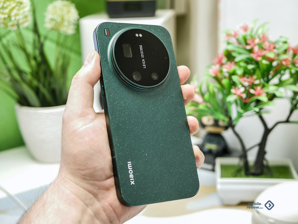 Xiaomi 17 та Xiaomi 17 Ultra: що насправді краще для розваг та роботи